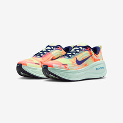 Nike Men's Vomero Plus "Barely Volt"