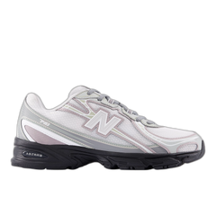 740 Silver Metallic Rain Cloud