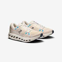 On Women's Cloudsurfer 2 "Pearl/Ivory"