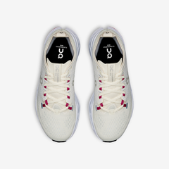 On Women's Cloudsurfer Max "Ivory/Arctic"