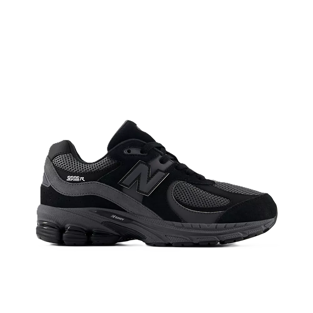 2002R Gore-Tex Charcoal (GS)